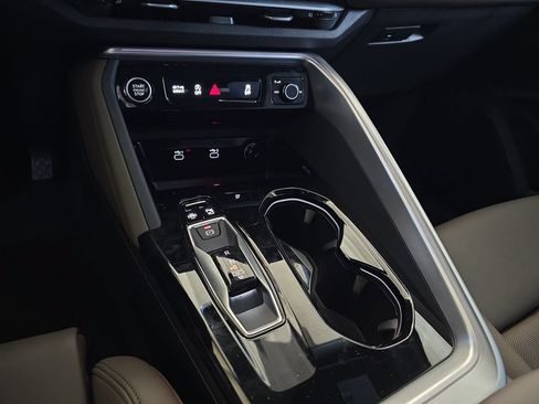 Used 2025 Audi Q5 Prestige AWD/4WD image 26
