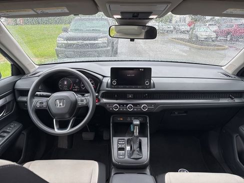 Used 2023 Honda CR-V EX image 20