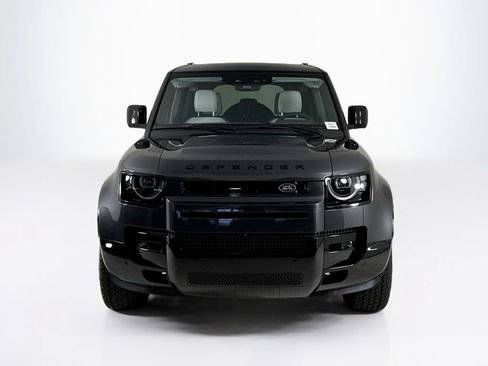Used 2026 Land Rover Defender 110 X-Dynamic SE AWD/4WD image 8