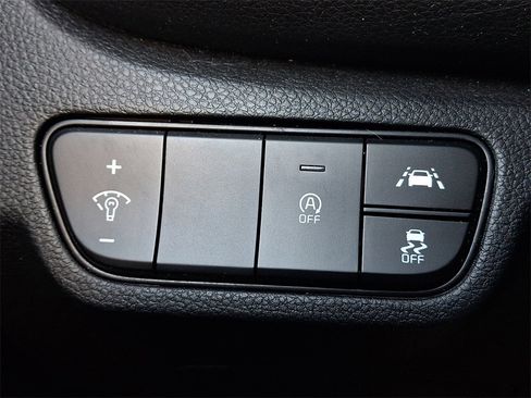 Certified 2023 Kia Seltos LX image 21