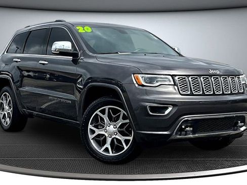 Used 2020 Jeep Grand Cherokee Overland image 3