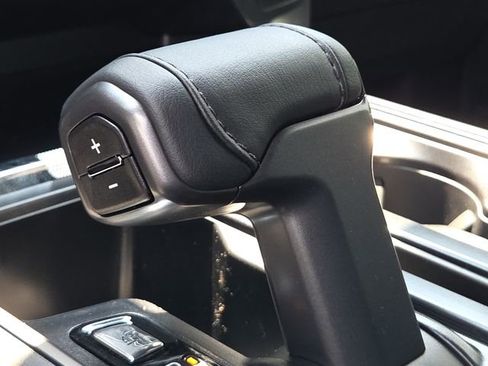 New 2025 Ford F150 Lariat w/ Equipment Group 502A High image 23