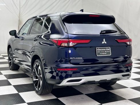 Used 2024 Mitsubishi Outlander SE image 6