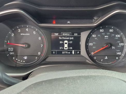 Used 2023 Chevrolet TrailBlazer LS FWD image 3