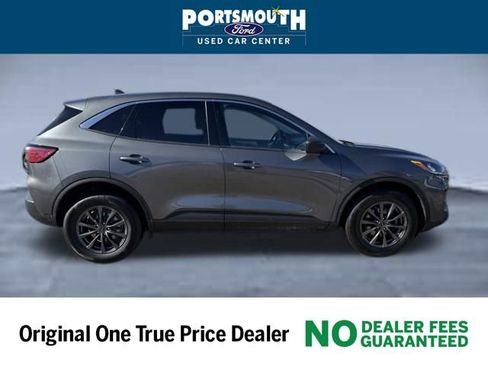 Used 2022 Ford Escape SE w/ Cold Weather Package image 6