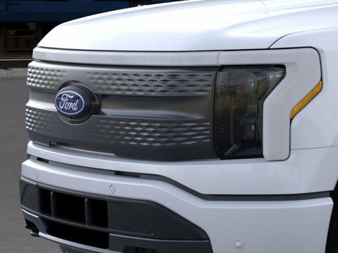 New 2025 Ford F150 Lightning Flash image 17