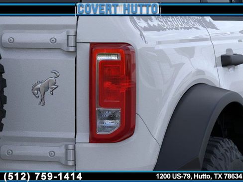 New 2025 Ford Bronco w/ Sasquatch Package image 23