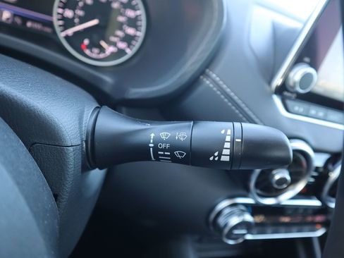 New 2025 Nissan Sentra SV w/ All-Weather Package image 18