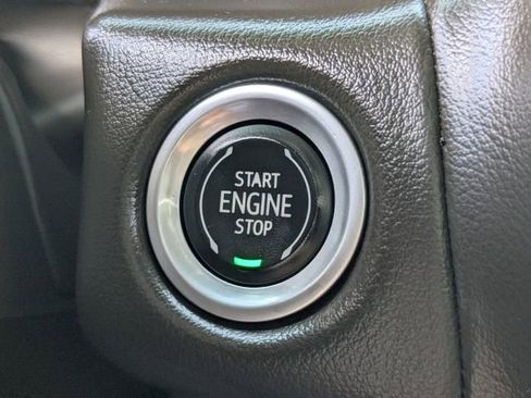 Used 2022 Chevrolet Tahoe Z71 AWD/4WD image 28