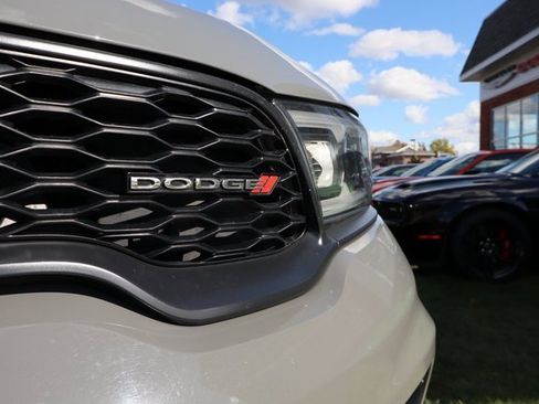 Used 2022 Dodge Durango R/T w/ Blacktop Package image 6