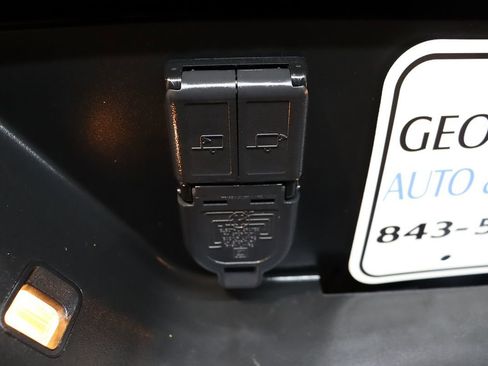 Used 2022 GMC Sierra 2500 Denali w/ Technology Package image 27