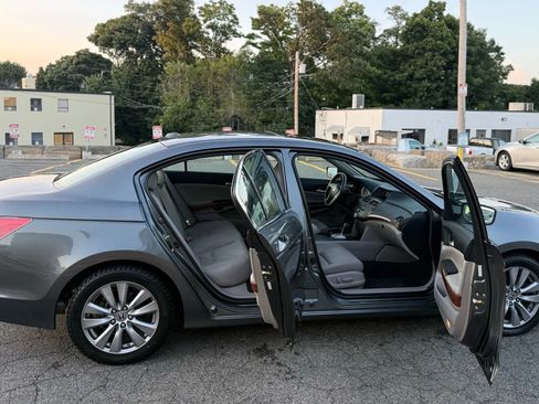 Used 2012 Honda Accord EX-L image 6