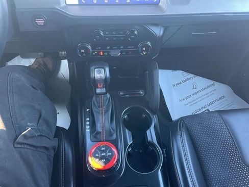 Used 2024 Ford Bronco Raptor image 14