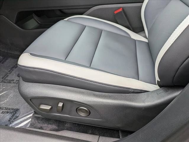 Used 2024 Honda Prologue Touring image 4