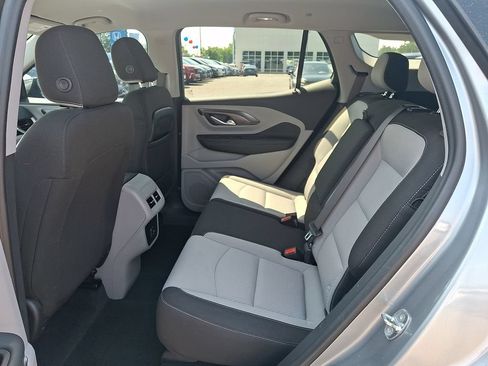 Used 2023 GMC Terrain SLE w/ Driver Convenience Package AWD/4WD image 10