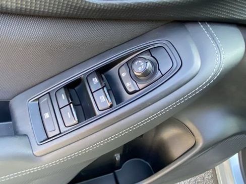 Used 2022 Subaru Forester Premium image 20