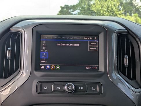 Used 2023 Chevrolet Silverado 1500 Custom RWD image 18