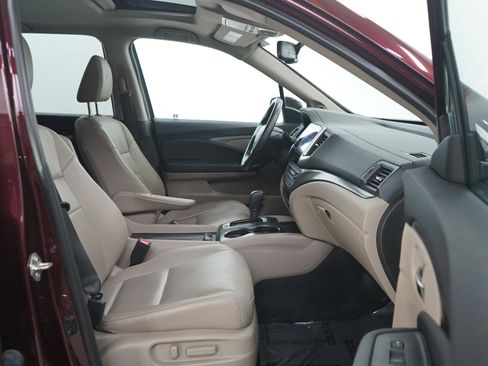 Used 2017 Honda Pilot EX-L image 11
