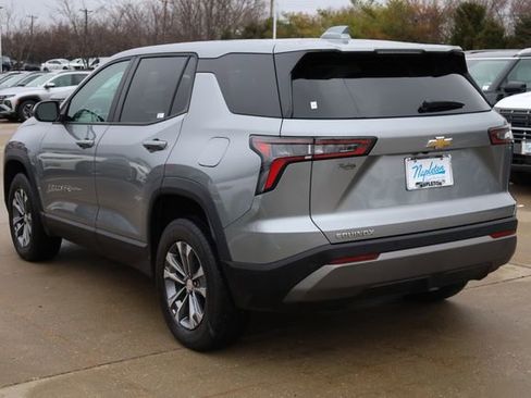 Used 2025 Chevrolet Equinox LT image 6