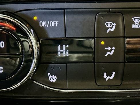 Used 2024 Chevrolet Trax RS w/ Driver Confidence Package image 21