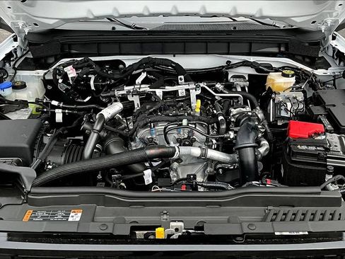 New 2026 Ford Bronco Outer Banks AWD/4WD image 12