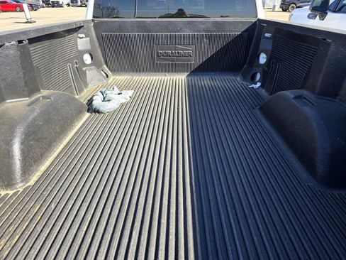 Used 2022 Chevrolet Silverado 1500 W/T w/ WT Fleet Convenience Package image 7