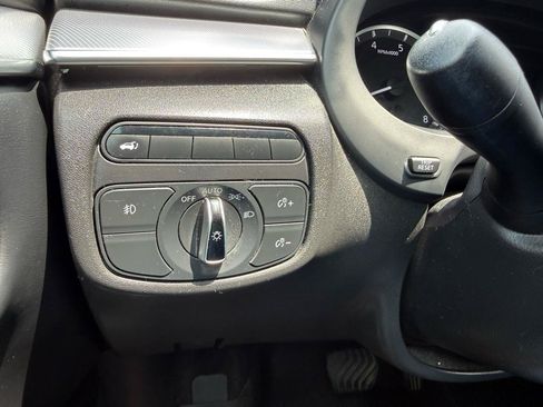 Used 2019 INFINITI QX50 Luxe FWD image 31