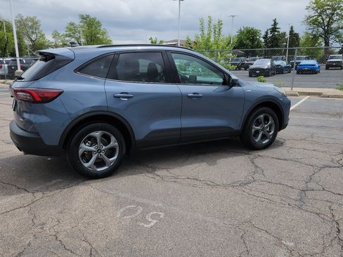 Certified 2025 Ford Escape ST-Line Select AWD/4WD image 14