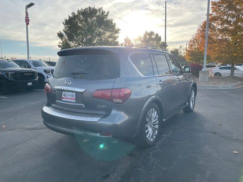 Used 2017 INFINITI QX80 4WD w/ Driver Assistance Package image 6