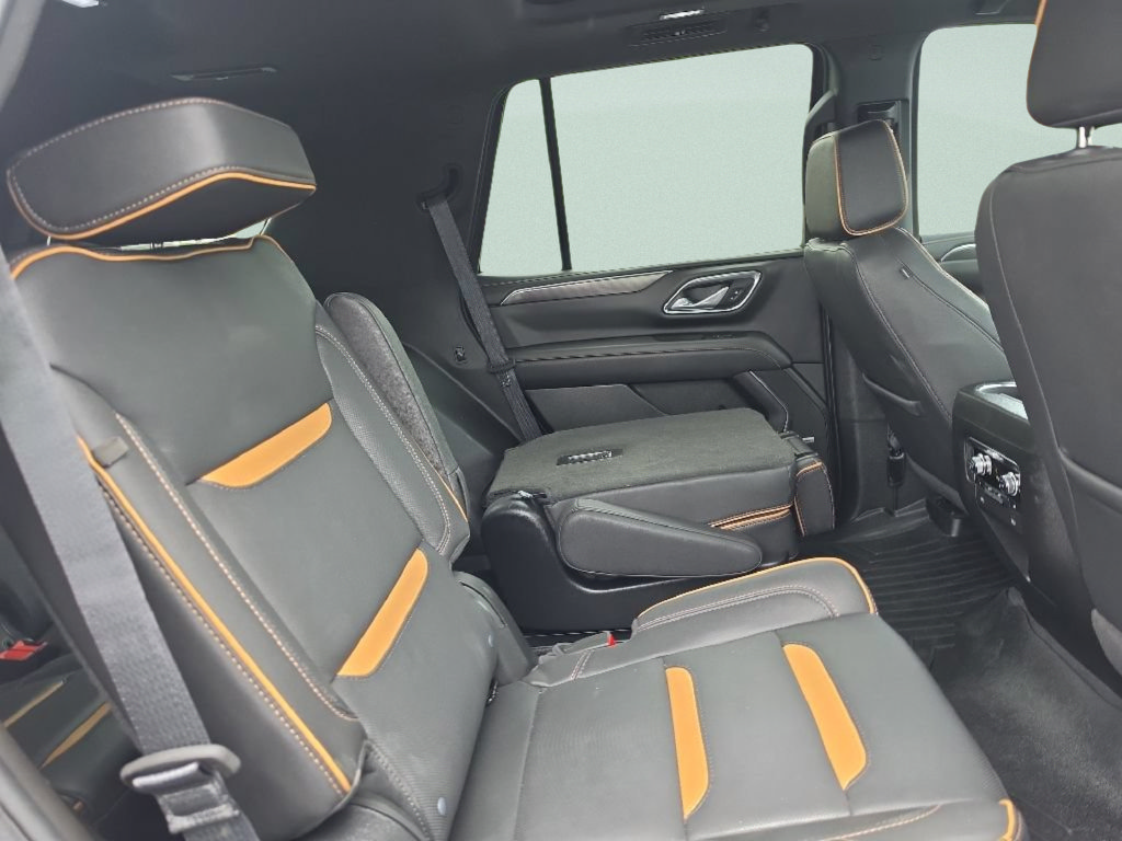 Used 2023 GMC Yukon AT4 AWD/4WD image 32