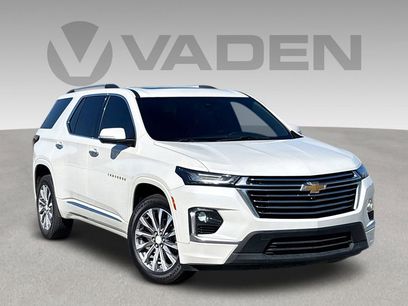 Used 2023 Chevrolet Traverse Premier