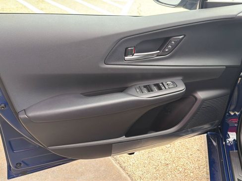 New 2026 Toyota Prius Plug-In Hybrid FWD image 10