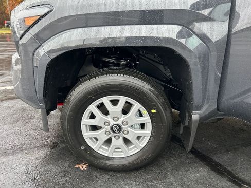 New 2025 Toyota Tacoma SR5 image 27