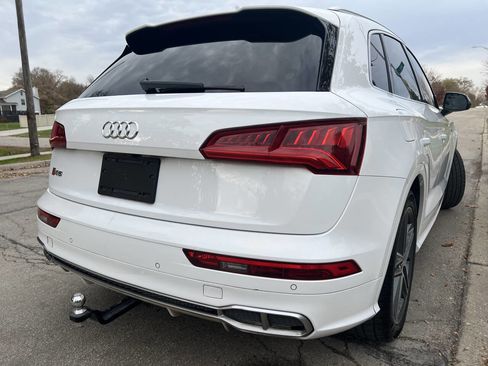 Used 2018 Audi SQ5 Prestige w/ Prestige Package image 6