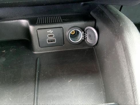 Certified 2024 Ford Escape ST-Line w/ Equipment Group 301A image 31