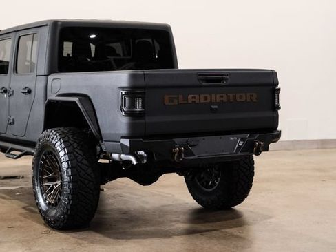 Used 2025 Jeep Gladiator Sport AWD/4WD image 52