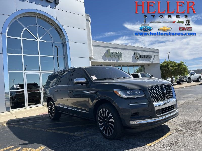 Used 2022 Lincoln Navigator L Black Label AWD/4WD image 1