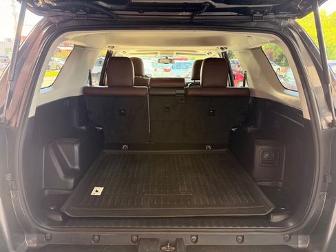 Used 2016 Toyota 4Runner 4WD image 13