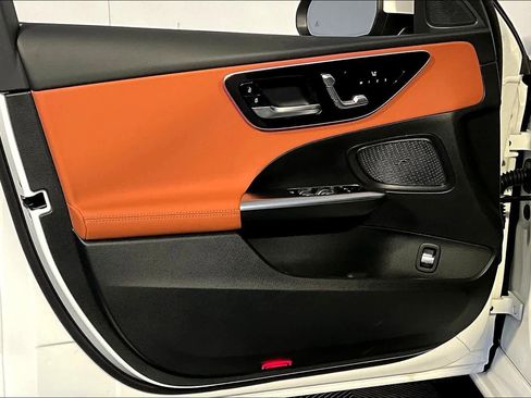 New 2026 Mercedes-Benz C 300 4MATIC Sedan image 11