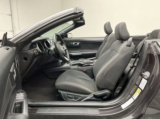 Used 2023 Ford Mustang Convertible video 3