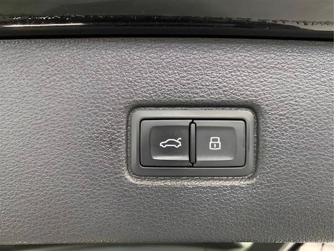 Used 2021 Audi Q7 3.0T Premium Plus AWD/4WD image 11