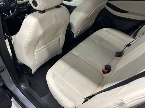 Used 2023 Buick Encore GX Preferred w/ Cold Weather Comfort Package FWD image 9