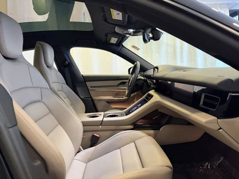 Certified 2025 Porsche Taycan image 16