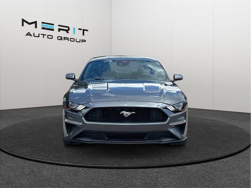 Used 2022 Ford Mustang Premium RWD image 3