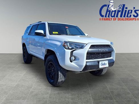 Used 2017 Toyota 4Runner TRD Pro image 3