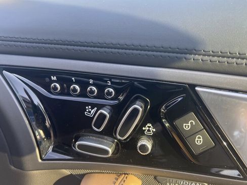 Used 2017 Jaguar F-TYPE S British Design Edition AWD/4WD image 20