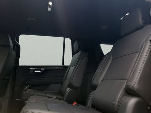 New 2026 Chevrolet Suburban LT w/ Comfort Package RWD image 13