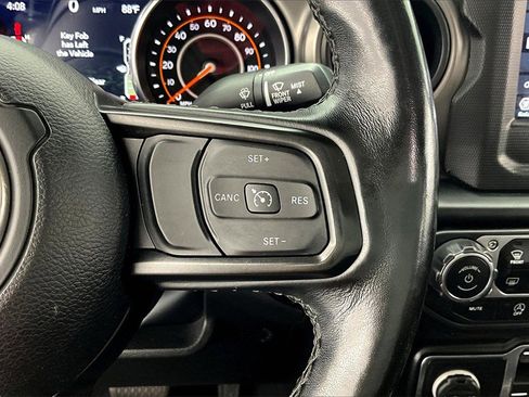 Used 2022 Jeep Gladiator Willys image 20