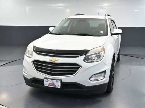 Used 2017 Chevrolet Equinox LT w/ Convenience Package image 12