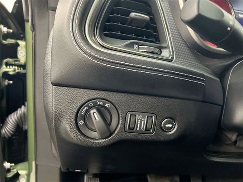 Used 2023 Dodge Challenger SRT Hellcat w/ Driver Convenience Group image 18